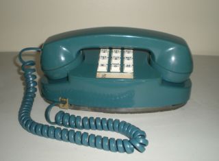 Authentic Vtg Princess Phone At&t All T - Tone,  Rare Teal Blue Green