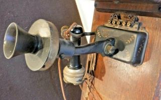 Stromberg Carlson Antique Wooden Wall Telephone w/Fancy Transmitter & Receiver 3