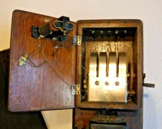 Stromberg Carlson Antique Wooden Wall Telephone w/Fancy Transmitter & Receiver 8