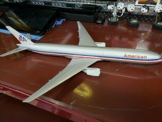 Pacmin American Airlines Boeing Desk Top Display 1/100 Model Airplane