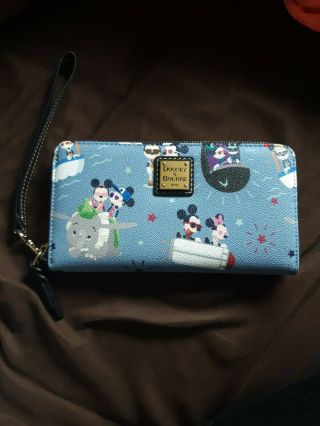 Disney Dooney And Bourke Mickey Minnie Attractions Rides Hipster Wallet Nwt