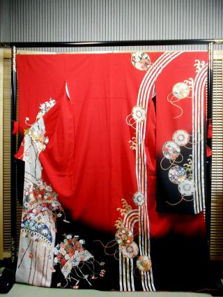Japanese Kimono Silk " Furisode " Long Sleeves,  Traditional Pattern,  Rare,  L 68 ".  651