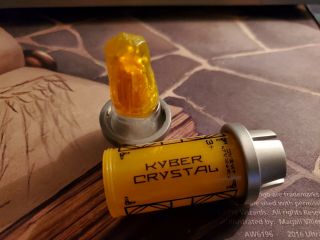 Disneyland Galaxy’s Edge Star Wars Yellow Kyber Crystal For Savi Lightsabers