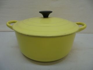 Vintage Le Creuset " C " 2 Qt.  Pot Enameled Cast Iron Yellow Made In France