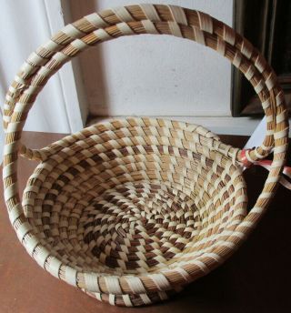 Contemporary Sweet Grass Hand Made Basket With Tag Helen Smalls Crawford Sc