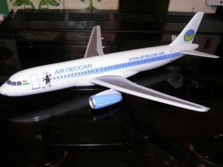 Travel Agent Aircraft Display Model.  Airbus A320 Airliner.  Air Deccan.  1:100