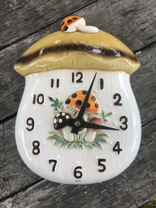 Vtg Sears Merry Mushroom Ceramic Clock Slip Cast Kitchen Kitsch 1970s Japan