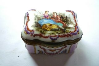 19th C Meissen Porcelain Patch / Pill / Trinket Box Courting Couple On Lid V.  G.  C