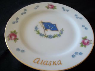 Ww2 Occupied Japan Vintage 6 3/4 " Alaska Flag Plate W/ Blue Flowers Pink Roses