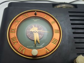 Vintage General Electric Alarm alarm clock tube radio Bakelite case 3