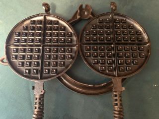 Griswold - American No 8,  PATT.  No 151 N Waffle Iron 3 Piece 6