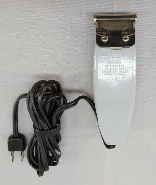 1930s Vintage Cadet Whisker Electric Shaver by Electro Tool,  Model G Whisk ER 5