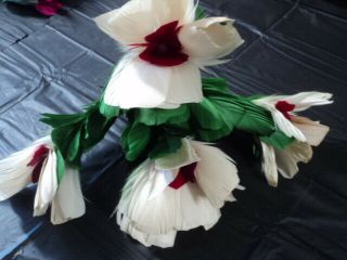 5 Bloom Feather Flower Production Bouquet White w/Red Centers 2