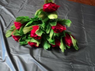 7 Bloom Rose Feather Flower Production Bouquet