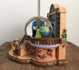 Disney Beauty And The Beast Library Musical Snow Globe 1991 Belle Princess 2