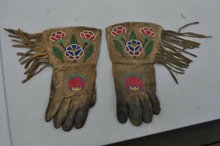 Antique American Indian Leather Beaded Gauntlet Gloves