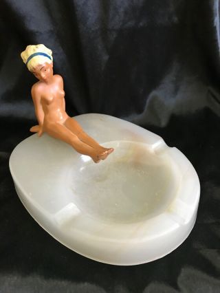 Vintage Risque Nude Painted Metal Woman On Slag Glass Ashtray 2