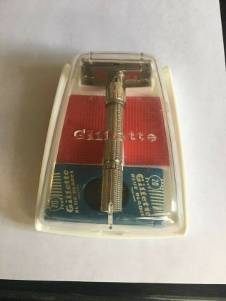 Vintage Gillette 1964 " Slim " Adjustable Safety Razor,  J4 W/ Case And Blades