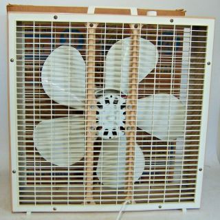 Vintage S - 223 Lakewood 20 Inch Box Fan 3 Speed with Metal Frame & Box 3