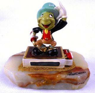Limited Edition Walt Disney Jiminy Cricket Figurine On Alabaster Base By Ron Lee
