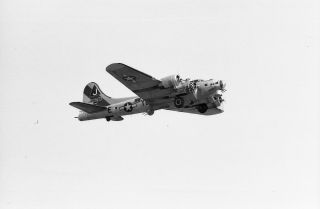 US AIR FORCE. ,  BOEING B - 17G. ,  x19 35mm negatives 2