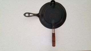 Antique Wagner Manufacturing Co Cast Iron Waffle Maker Patent Feb 22,  1910 3