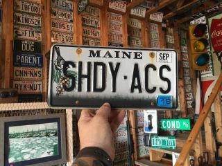 Maine Vanity License Plate Shdy - Acs - Shaddy Acres Campground Chickadee Graphic