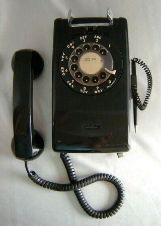 Vintage Western Electric Bell Black Wall Mount Rotary Dial Telephone 554 (1970)