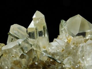 A Big Quartz Crystal Cluster With GREEN Epidote Crystals From Brazil 554gr e 4