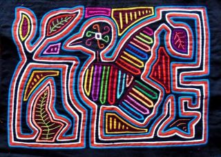 Kuna Indian Art.  Hand Stitch.  Bird - 513.  Mola Art Of Panama.