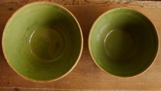 ANTIQUE GREEN STONEWARE MIXING BOWLS MARKED U.  S.  A.  200 McCOY 3