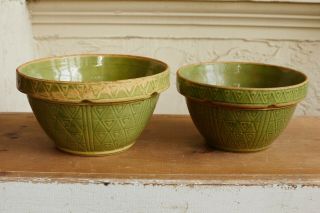 ANTIQUE GREEN STONEWARE MIXING BOWLS MARKED U.  S.  A.  200 McCOY 4