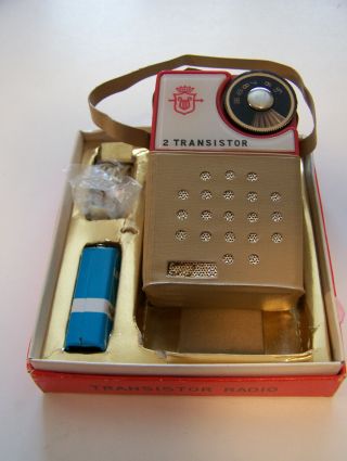 Three Stars Deluxe 2 Transistor Radio.  Model Tn - 201.  Made In Japan.