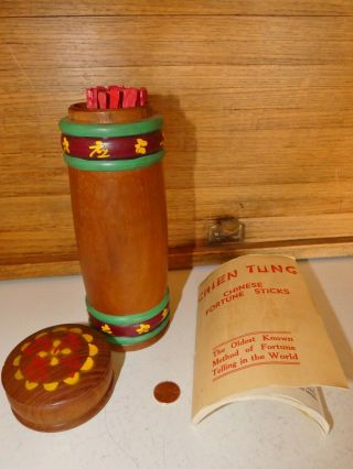 Vintage Chien Tung Chinese Fortune Telling Sticks In Wood Jar With Booklet