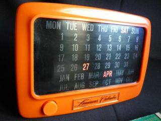 Vintage 1970s Kitsch Orange Plastic Hong Kong Toy Table Desk Calendar Spage Age