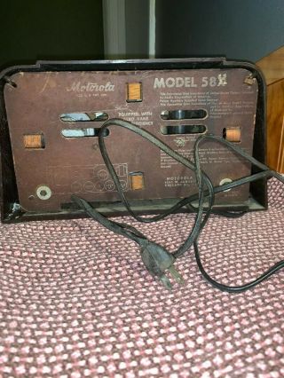 Vintage 1940 ' s MOTOROLA Model 58X Deco Bakelite Tabletop Tube Radio 5