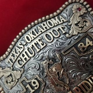 RODEO TROPHY BUCKLE 1984 OKLAHOMA TEXAS CHUTEOUT BRONC RIDER CHAMPION COWBOY 302 4