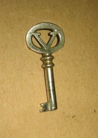 The " V " Antique Victor Victrola Phonograph Cabinet Key Stock Part C