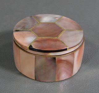 Art Deco Pink Mother - Of - Pearl Mop Brass Pill Snuff Mini Jewelry Trinket Box Case
