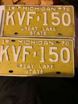 1970 Michigan License Plate Great Lake State.  Pair - Kvf - 150.