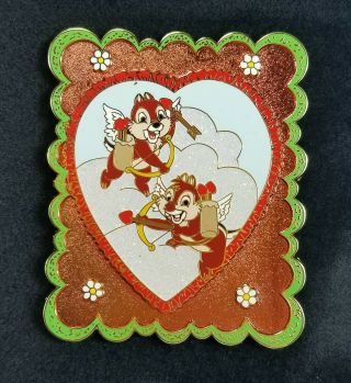 2010 A Disney Valentine Pin Chip 