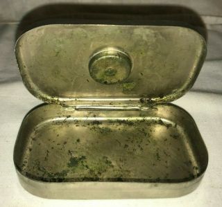 ANTIQUE ROSE LEAF CHEWING TOBACCO FLAT POCKET TIN ENGRAVED COMPASS FROG CAN RARE 2