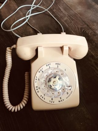 Vintage 1970’s Itt Peachy Pink Rotary Dial Telephone Landline Home Desk Phone