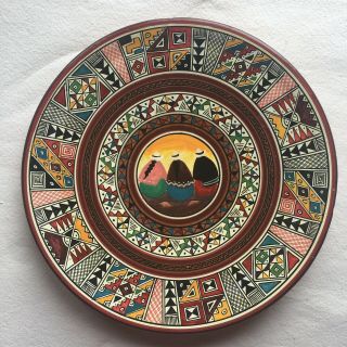 Vintage Hand Painted Peruvian Mexican Folk Art Pottery Wall Hanging Plate 9.  5”