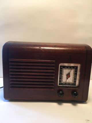 Antique Deco Table Top Tube Radio Emerson Wood Case Non