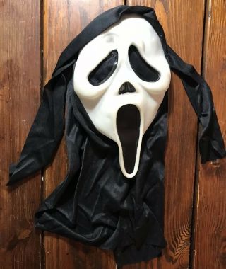 Scream Ghostface Mask Easter Unlimited Inc Halloween 11 1/2 Inches/china