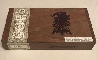 Drew Estate Undercrown Shade Robusto Wooden Cigar Box Unique Size