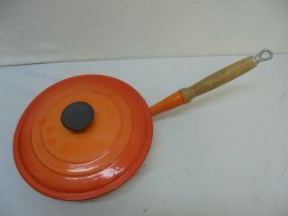 Vintage Le Creuset Cast Iron Wood Handle Flame Orange w/ lid Fry Pan 24 France 2