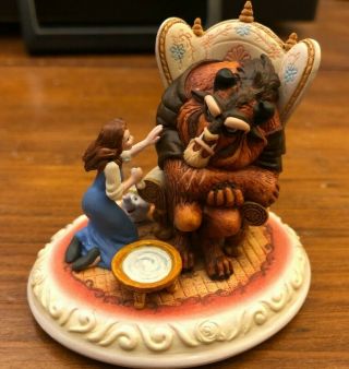 Disney Story - Time Olszewski Tenderly,  Belle Heals The Beast Beauty Dc32 Mib