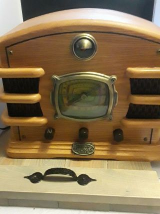 Thomas Collector Edition Vintage Classic Series Am/fm Radio/cassette Player